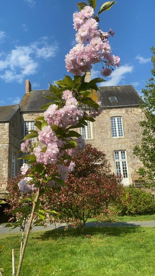 Le Chateau De Claids Saint-Patrice-de-Claids Exterior foto